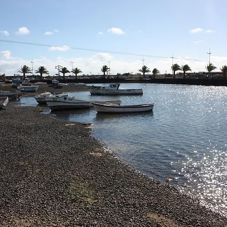 Arrecife Apartment *
